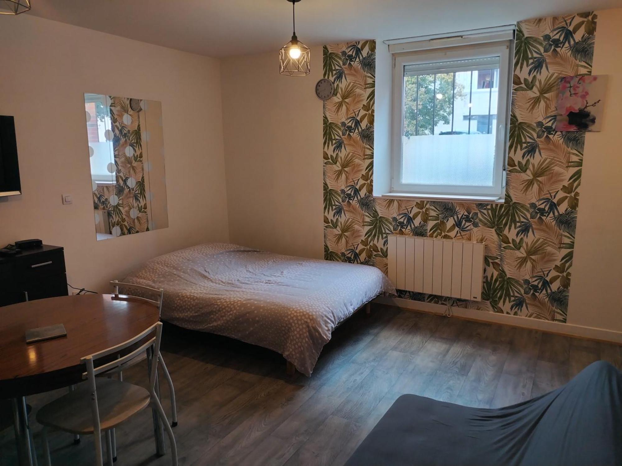 Proche De La Gare Et Du Centre Apartment *